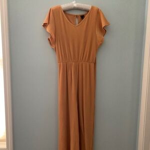 Girls flutter sleeve romper. Bootcut, Yellow ribbed. Worn once.